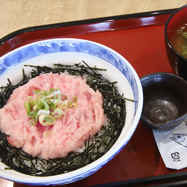ねぎとろ丼みそ汁セット or 親子丼みそ汁セット