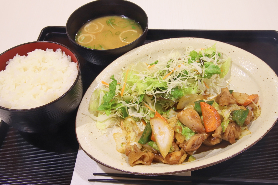 チキン野菜炒め定食