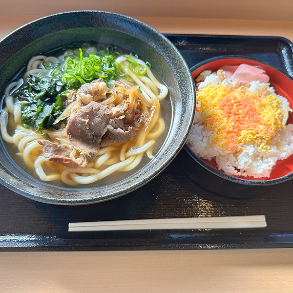 肉うどん&ちらし寿司