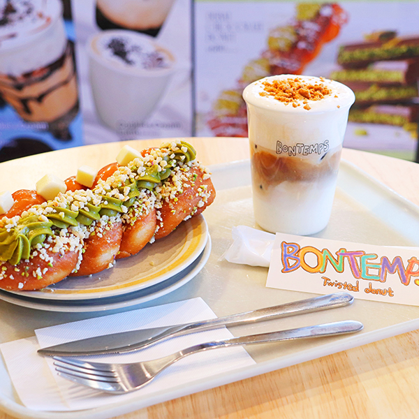 お好みのドリンク＆スイーツ組み合わせ