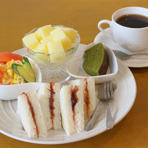 ジャムサンド or魚定食 or 和風定食 or玉子焼定食