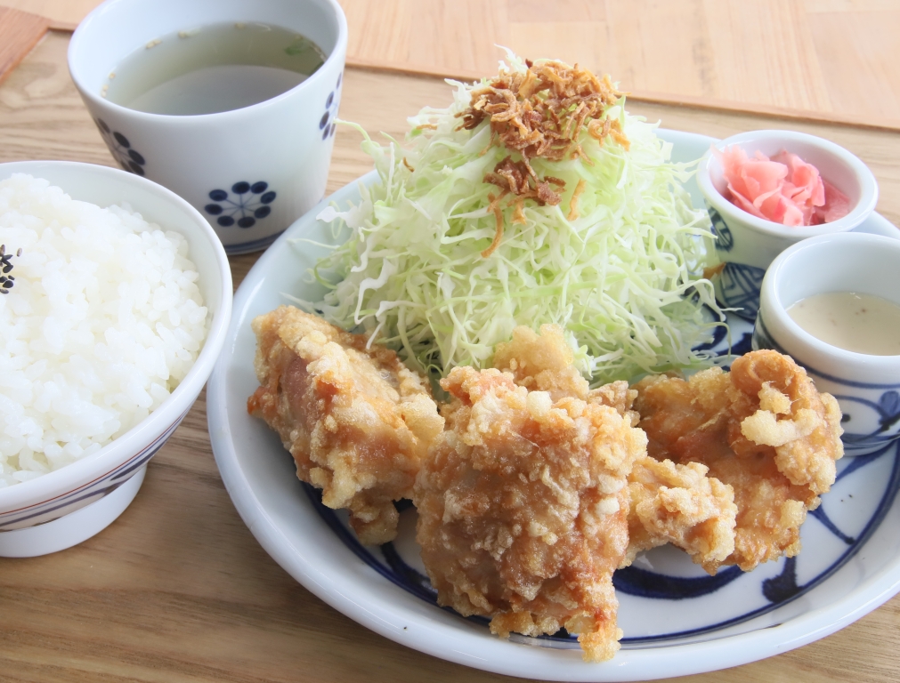 骨なし唐揚げ定食