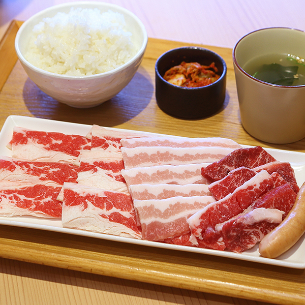カルビ三昧焼肉ランチ(200g)