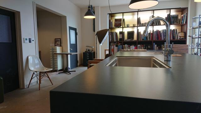 Open 高級素材を使用したオーダーメイドの高級キッチン展示スタート 住宅 不動産 引越 New Open タウン情報まつやま Com Open 高級素材を使用したオーダーメイドの高級キッチン展示スタート 住宅 不動産 引越 New Open タウン情報まつやま Com