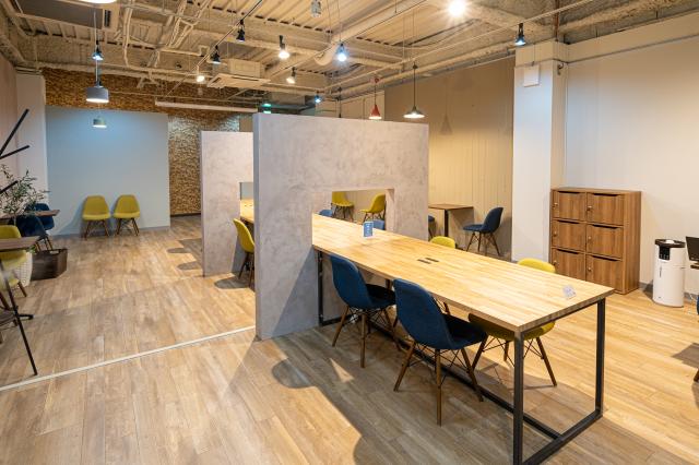Open カフェのようなお洒落な空間のコワーキングスペースが誕生 学校 塾 教室 New Open タウン情報まつやま Com Open カフェのようなお洒落な空間のコワーキングスペースが誕生 学校 塾 教室 New Open タウン情報まつやま Com