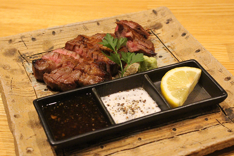和牛尽くしの料理が味わえる肉専門店