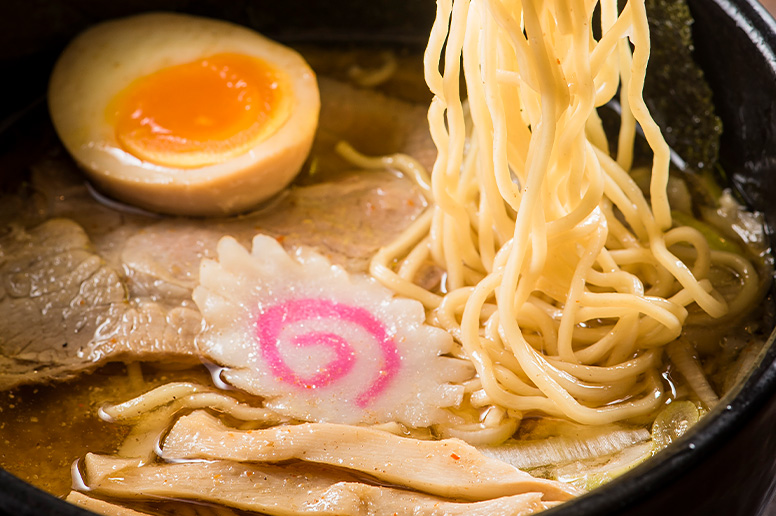 愛媛で味わえる本場・旭川ラーメンに舌鼓